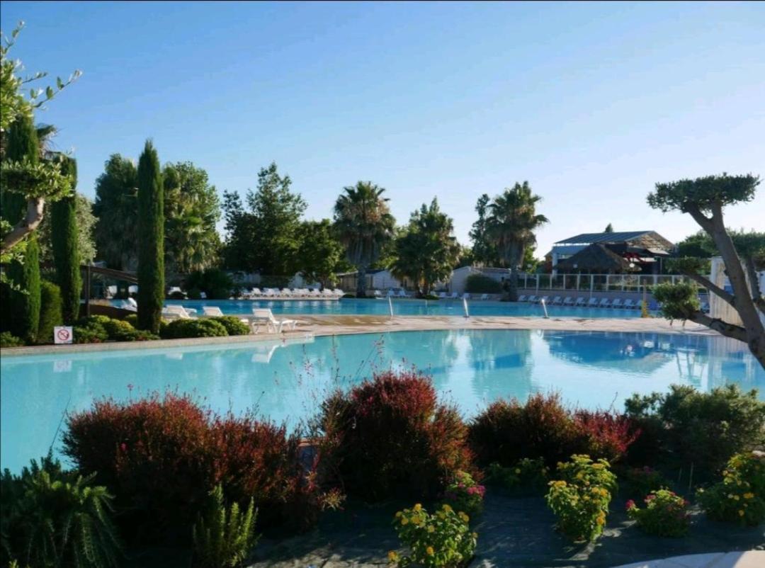 Hotel La Carabasse / Mazet 69 Vias Exteriér fotografie